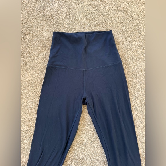Lululemon super high align 28” leggings size 4 - Picture 5 of 9